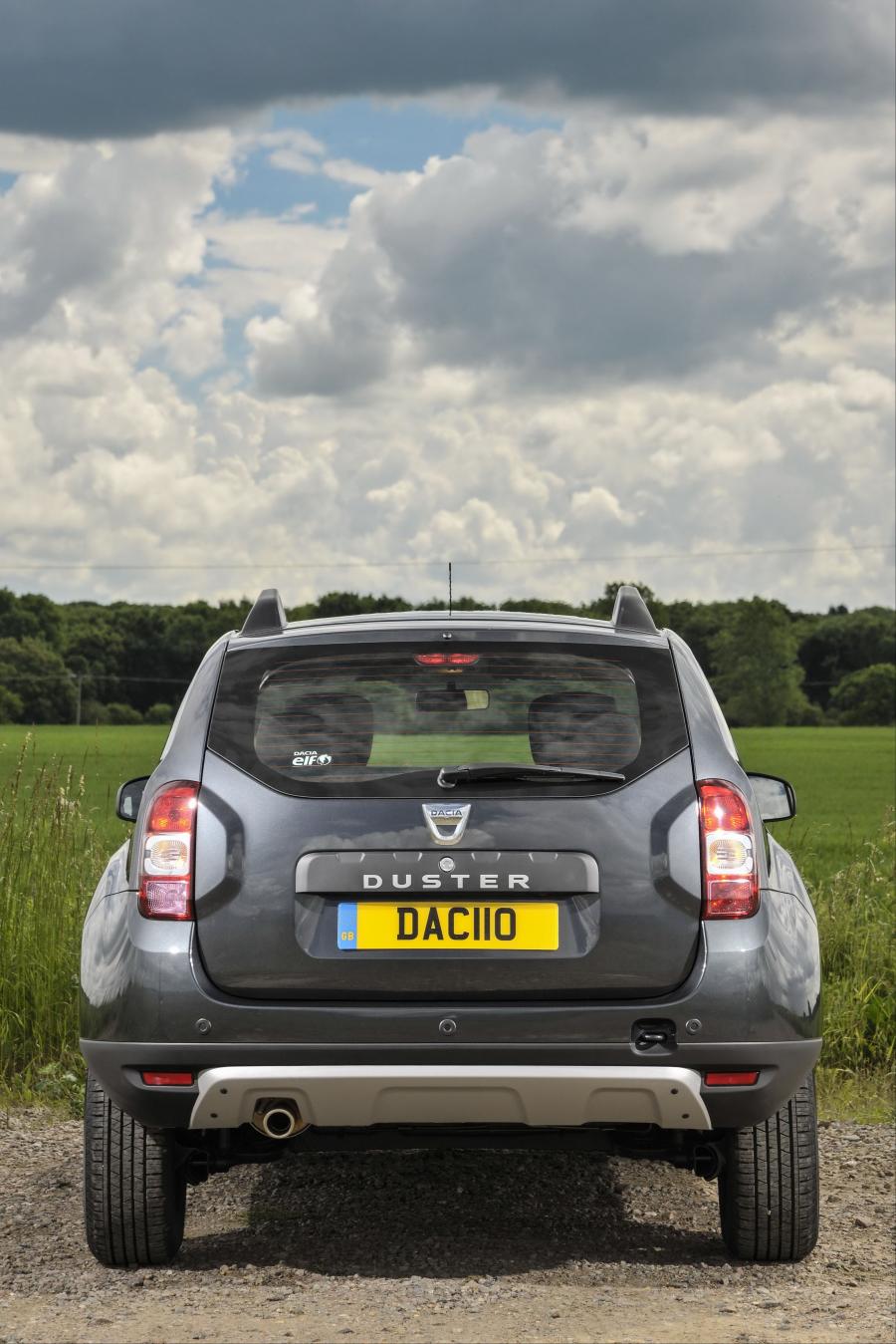  Dacia Duster Prestige 2016 года  (UK) (фото 15 из 17)